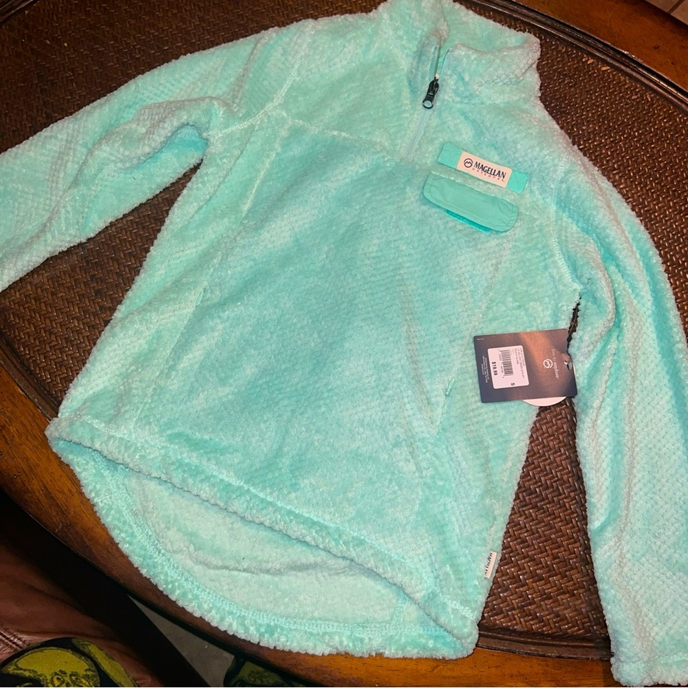 Girls medallion green size small fleece jacket